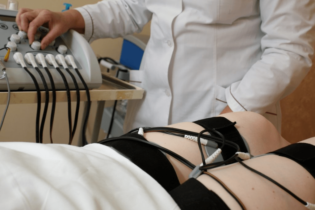 Prostate electrical stimulation device